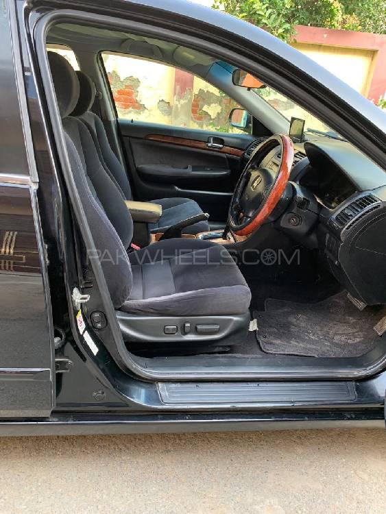 ہونڈا اکارڈ 2005 for Sale in لاہور ہونڈا اکارڈ 2005 for Sale in لاہور Image-9