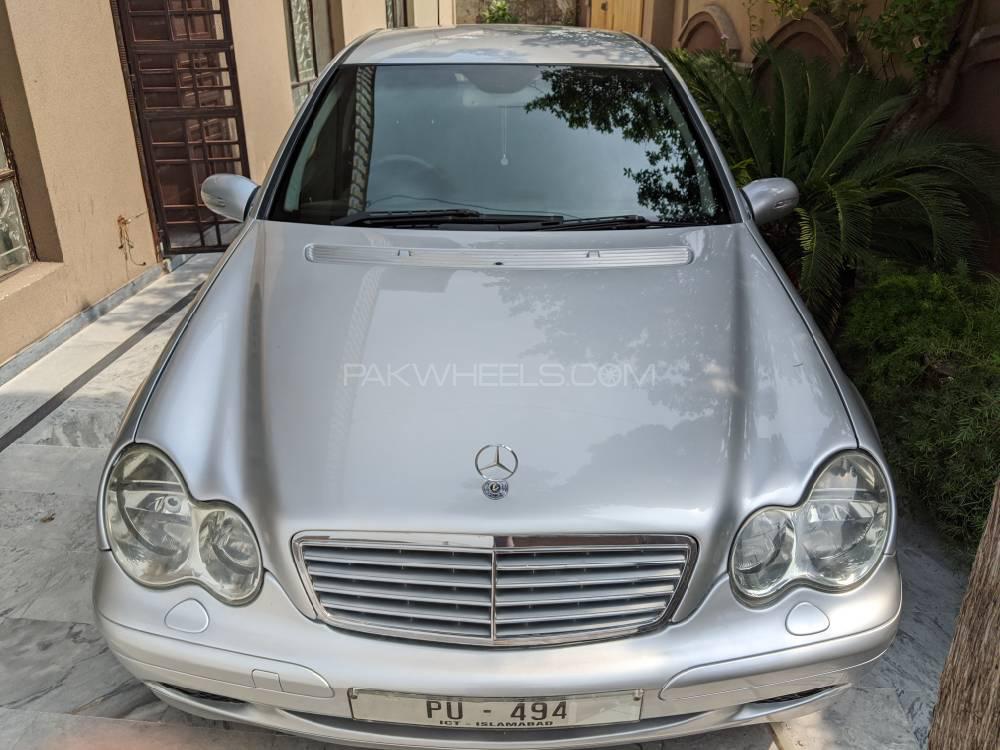 Mercedes Benz C Class 2005 for Sale in Rawalpindi Image-1
