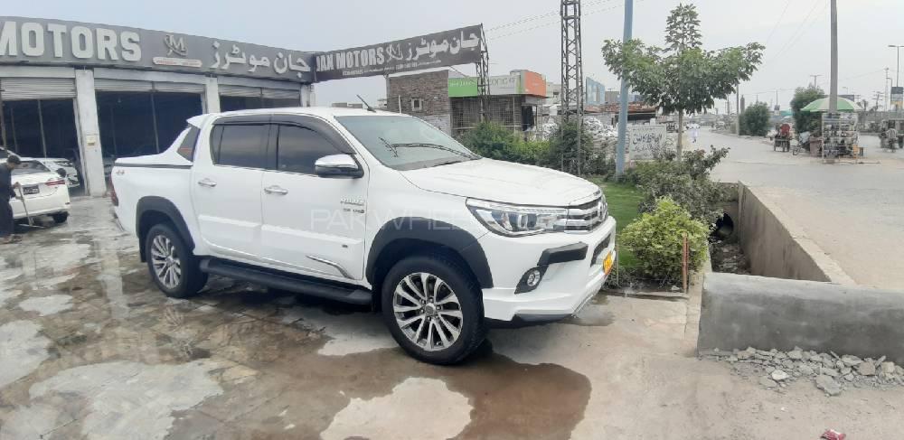 ٹویوٹا ہائیلکس 2018 for Sale in پشاور ٹویوٹا ہائیلکس 2018 for Sale in پشاور Image-6