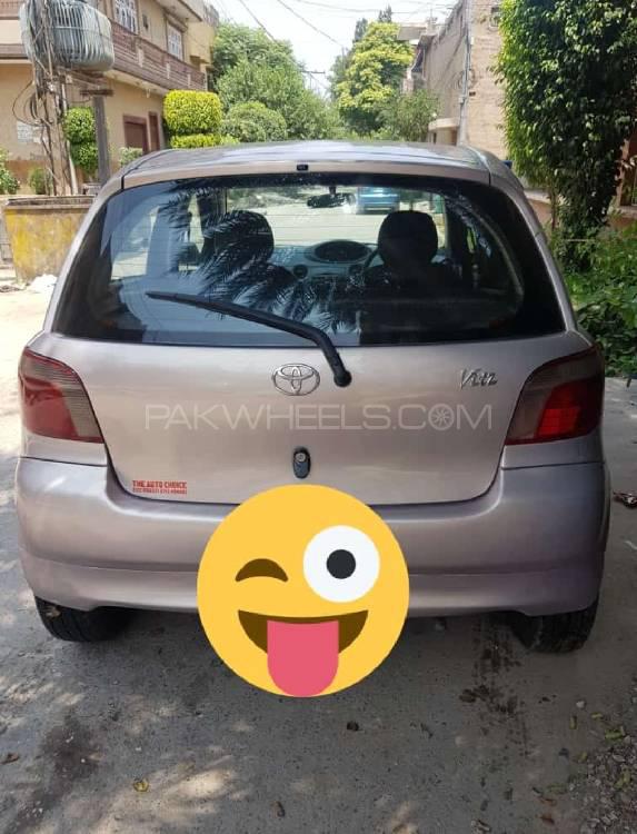 Toyota Vitz 2001 for Sale in Peshawar Toyota Vitz 2001 for Sale in Peshawar Image-12