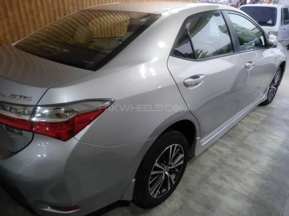 Toyota Corolla 2018 for Sale in Bahawalpur Toyota Corolla 2018 for Sale in Bahawalpur Image-5