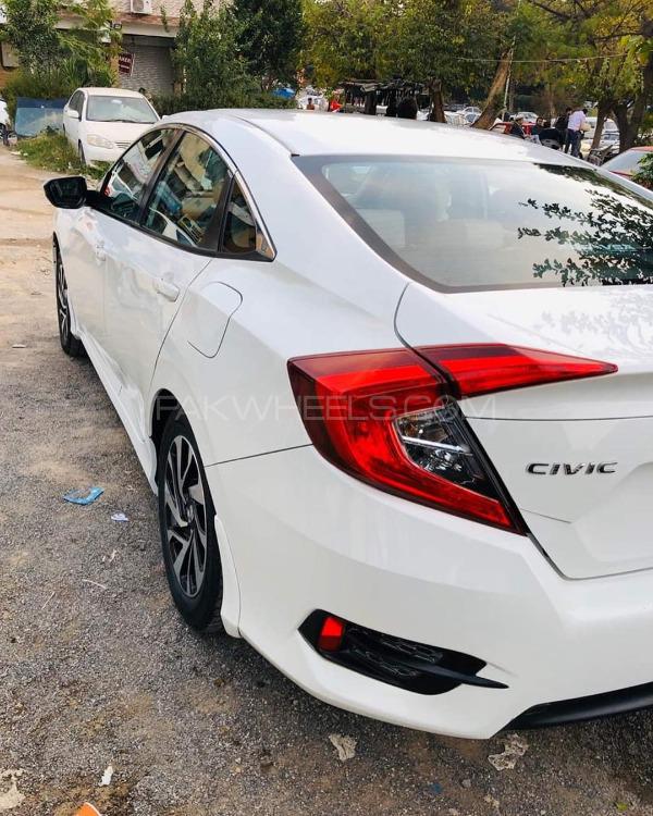 Honda Civic - 2017  Honda Civic - 2017  Image-7