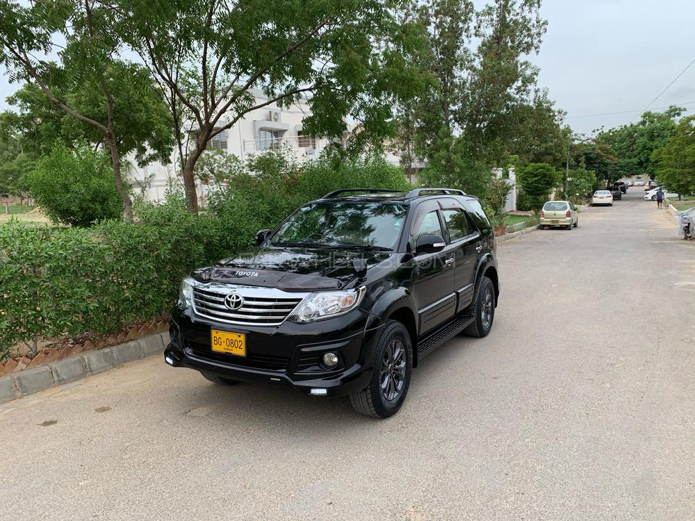 Toyota Fortuner 2016 for Sale in Karachi Toyota Fortuner 2016 for Sale in Karachi Image-6