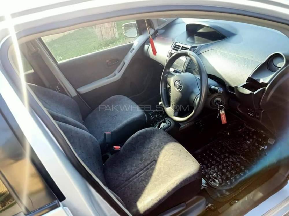 Toyota Vitz 2009 for Sale in Multan Toyota Vitz 2009 for Sale in Multan Image-17