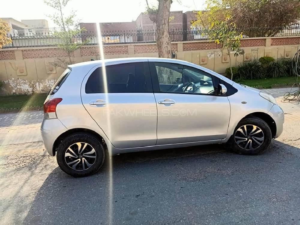 Toyota Vitz 2009 for Sale in Multan Toyota Vitz 2009 for Sale in Multan Image-3