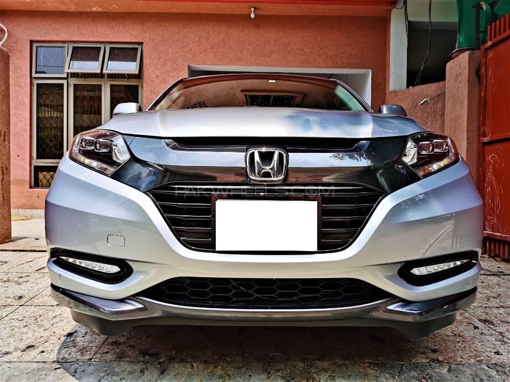 Honda Vezel 2014 for Sale in Lahore Image-1