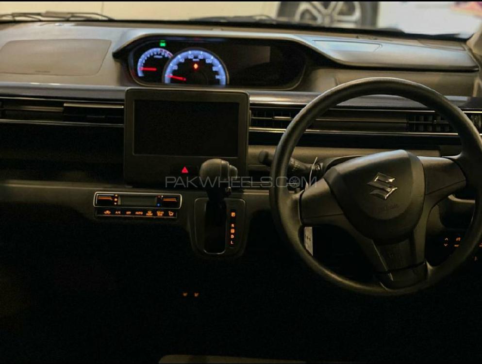 سوزوکی ویگن آر 2018 for Sale in پشاور سوزوکی ویگن آر 2018 for Sale in پشاور Image-10