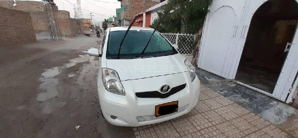 Toyota Vitz 2009 for Sale in Quetta Image-1