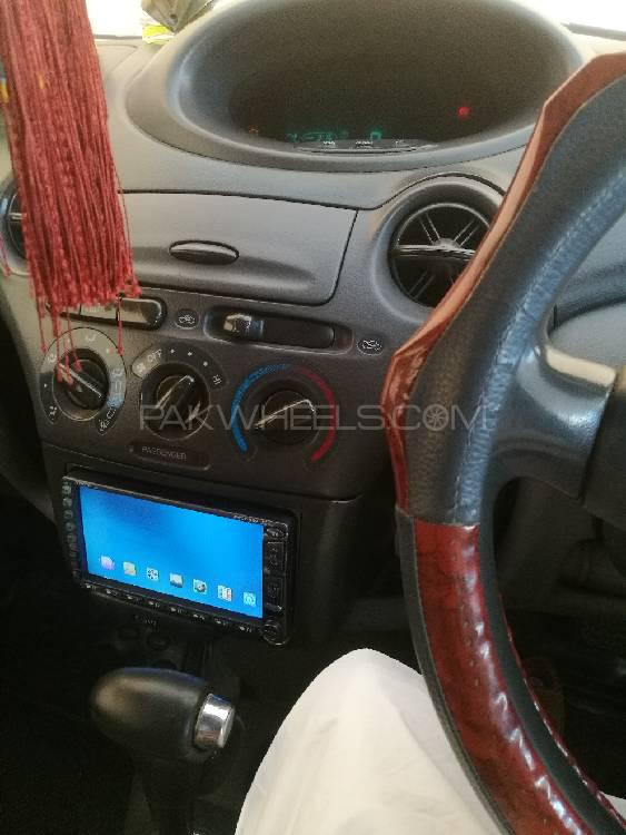 Toyota Vitz 2002 for Sale in Swabi Toyota Vitz 2002 for Sale in Swabi Image-9