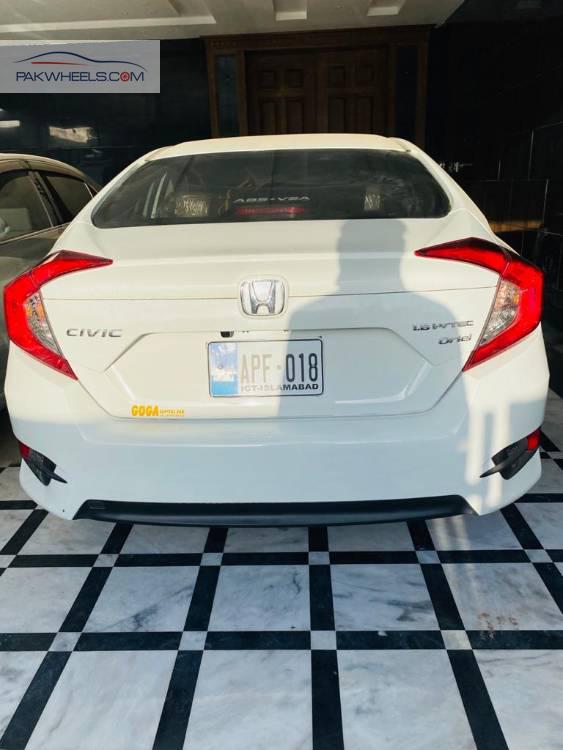 Honda Civic 2018 for Sale in Islamabad Honda Civic 2018 for Sale in Islamabad Image-4