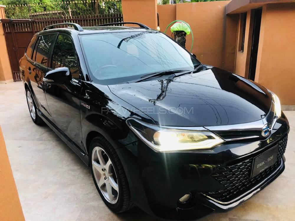 Toyota Corolla Fielder 2015 for Sale in Rawalpindi Image-1