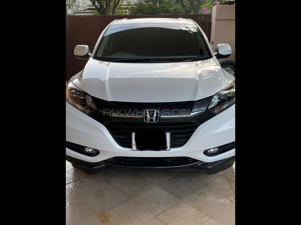 Honda Vezel 2014 for Sale in Islamabad Image-1