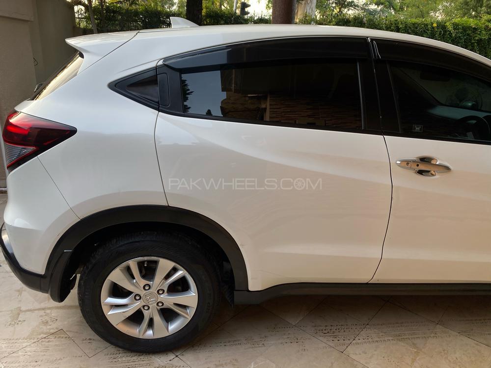 Honda Vezel 2014 for Sale in Islamabad Honda Vezel 2014 for Sale in Islamabad Image-3