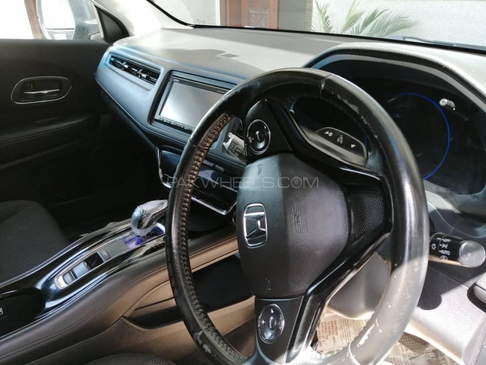 Honda Vezel 2014 for Sale in Islamabad Honda Vezel 2014 for Sale in Islamabad Image-2