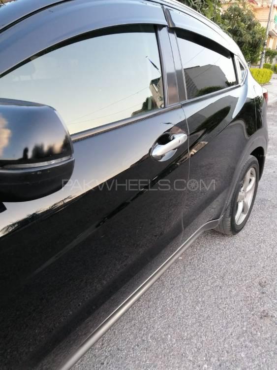 Honda Vezel 2014 for Sale in Islamabad Honda Vezel 2014 for Sale in Islamabad Image-9
