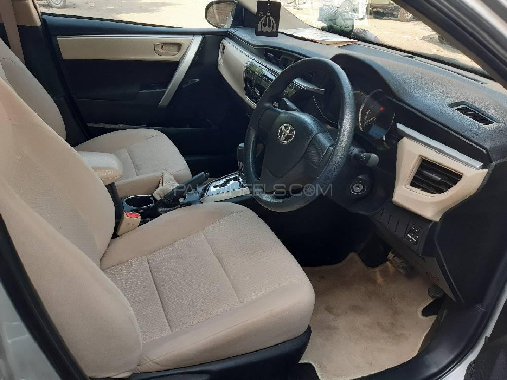 Toyota Corolla 2017 for Sale in Islamabad Toyota Corolla 2017 for Sale in Islamabad Image-11