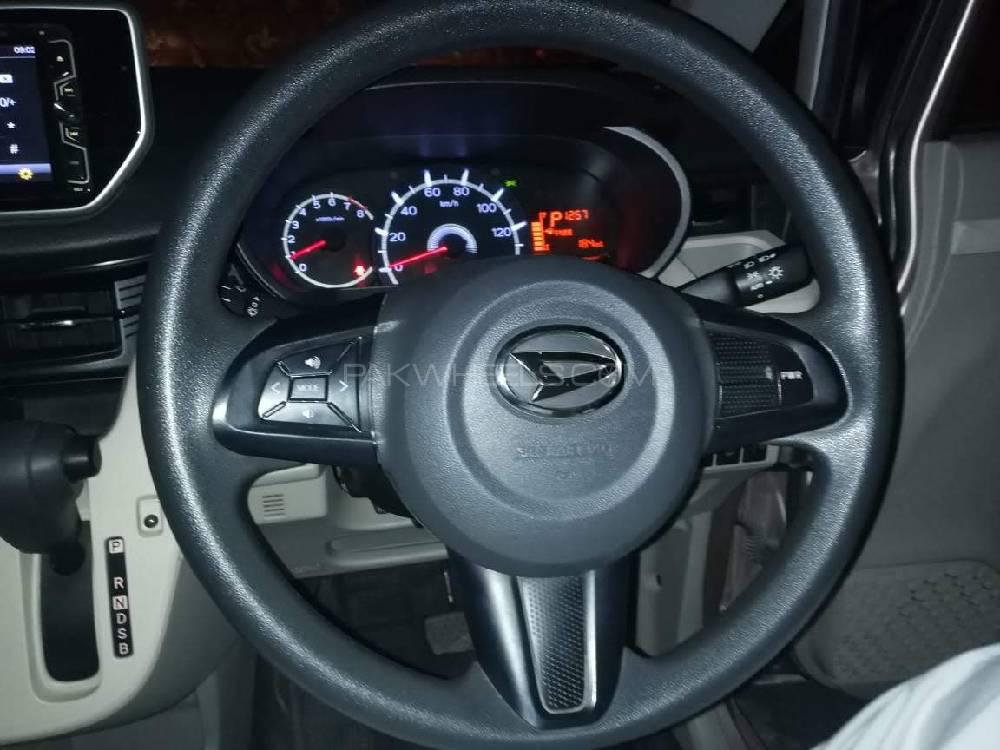 Daihatsu Move 2015 for Sale in Lahore Daihatsu Move 2015 for Sale in Lahore Image-17