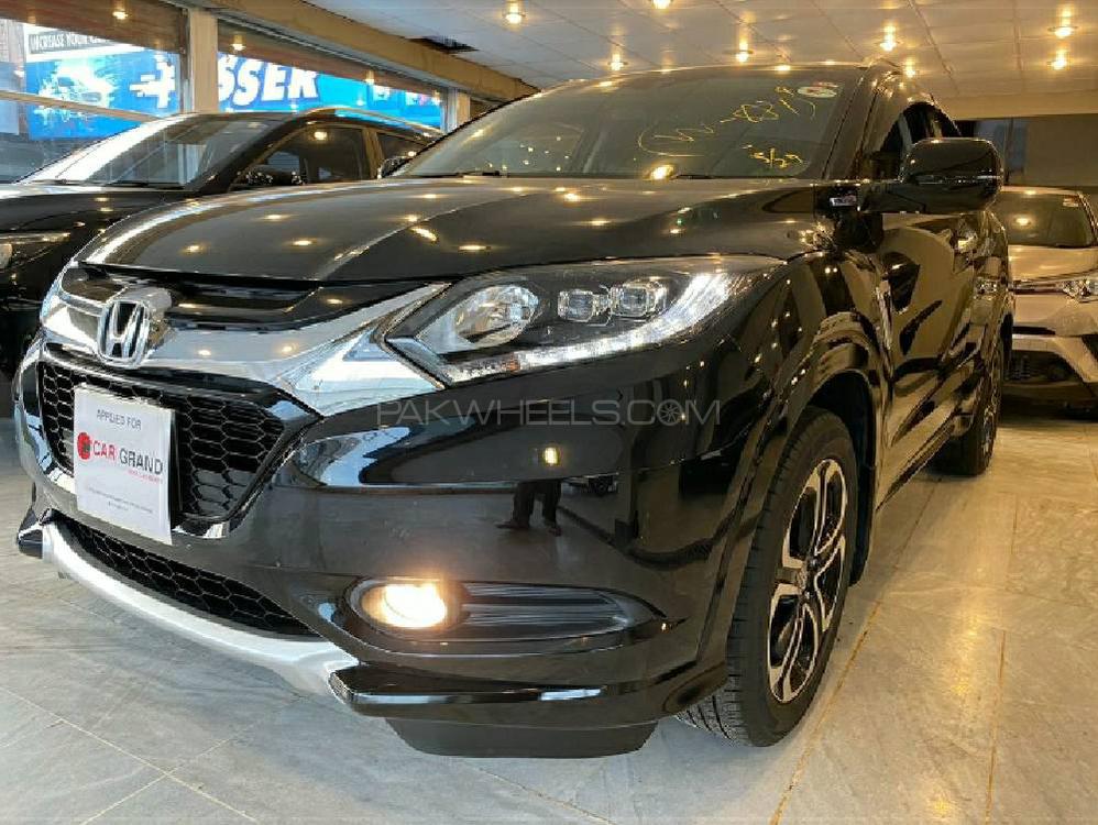 Honda Vezel 2015 for Sale in Peshawar Image-1
