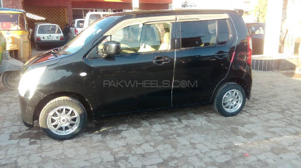 Suzuki Wagon R 2014 for Sale in Rawalpindi Suzuki Wagon R 2014 for Sale in Rawalpindi Image-11