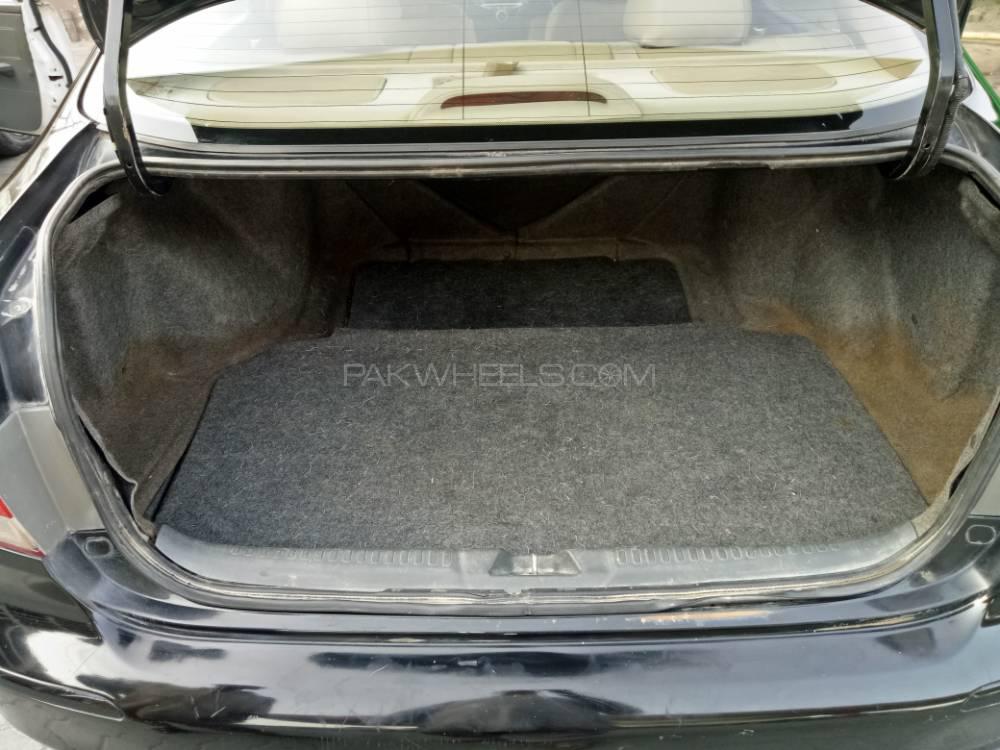 Honda Accord 2005 for Sale in Multan Honda Accord 2005 for Sale in Multan Image-4