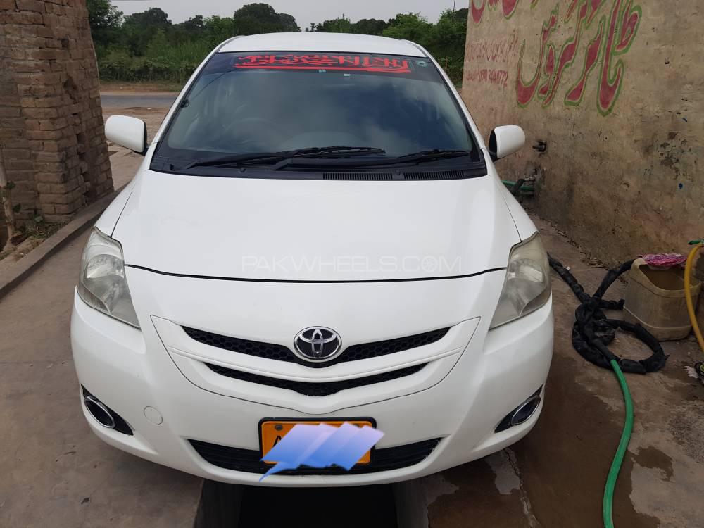 Toyota Belta 2009 for Sale in Pir mahal Image-1
