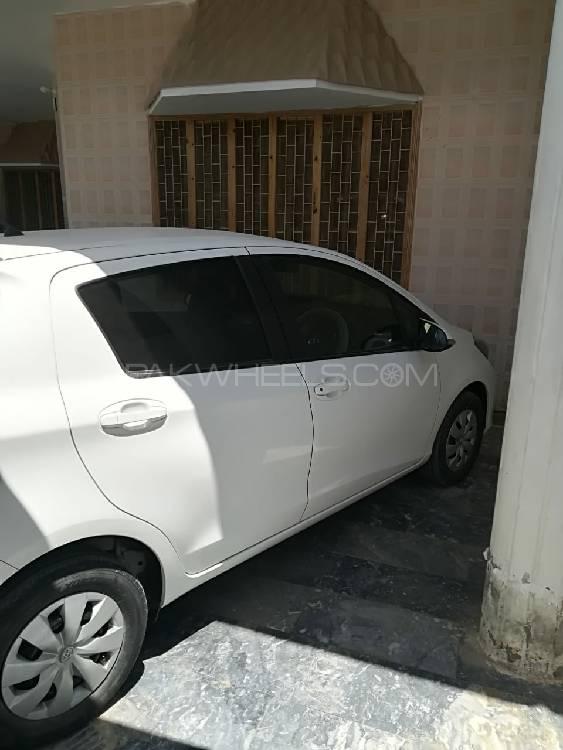 Toyota Vitz 2014 for Sale in Dera ismail khan Toyota Vitz 2014 for Sale in Dera ismail khan Image-4