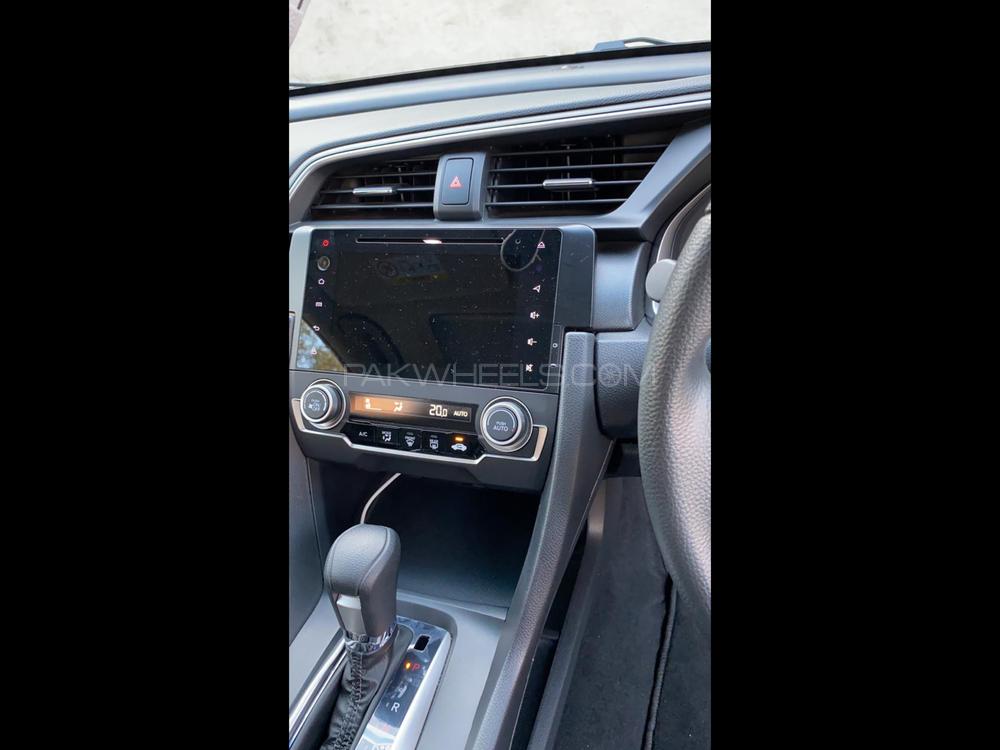 Honda Civic 2019 for Sale in Gujranwala Honda Civic 2019 for Sale in Gujranwala Image-8