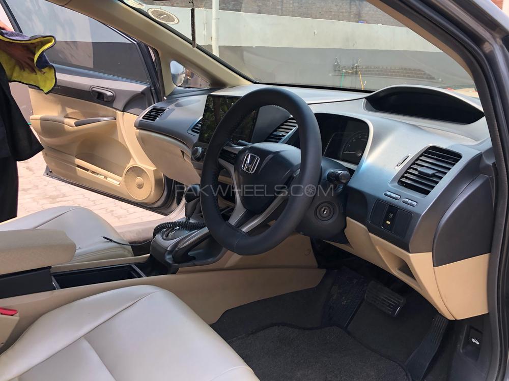 ہونڈا سوک 2010 for Sale in گجرانوالہ ہونڈا سوک 2010 for Sale in گجرانوالہ Image-7