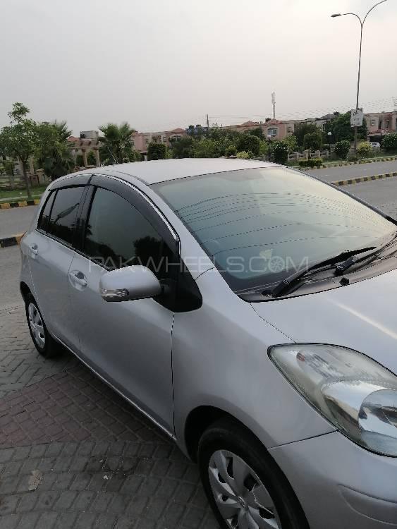Toyota Vitz 2009 for Sale in Lahore Image-1