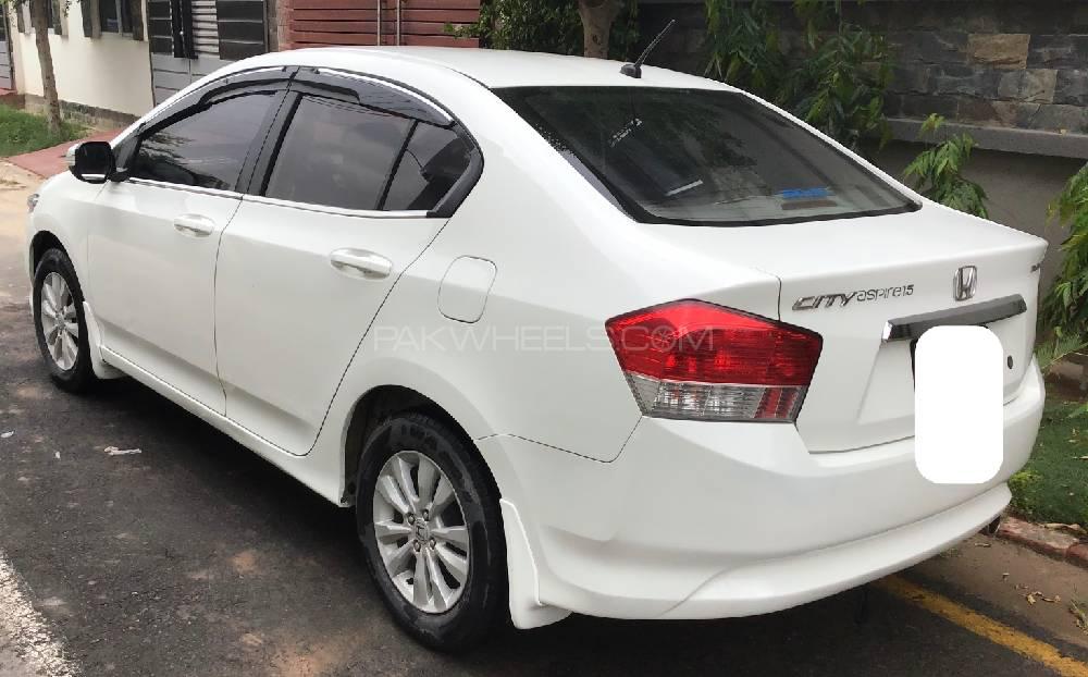 ہونڈا سٹی 2014 for Sale in ساہیوال ہونڈا سٹی 2014 for Sale in ساہیوال Image-4
