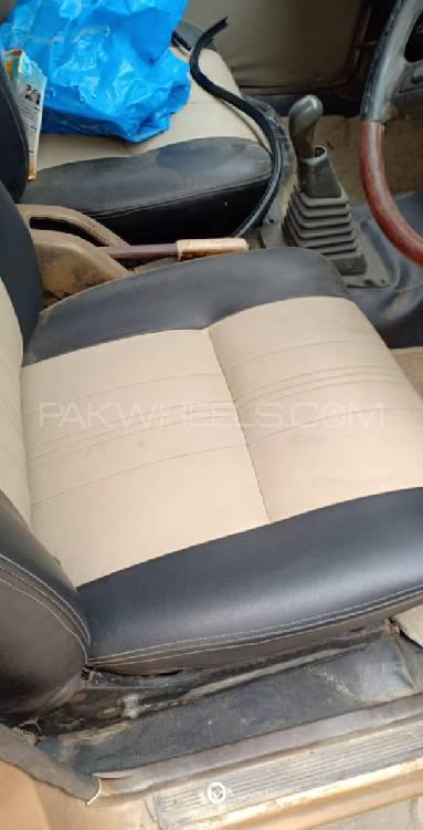 ٹویوٹا کرولا 1981 for Sale in لیہ ٹویوٹا کرولا 1981 for Sale in لیہ Image-14