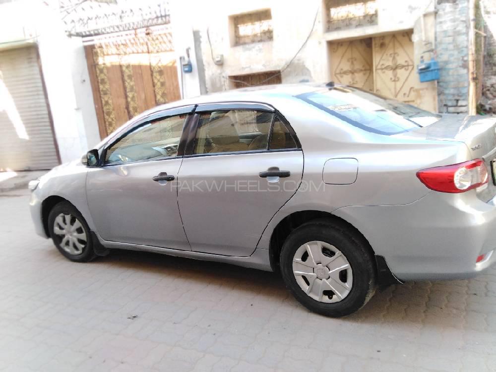 Toyota Corolla 2013 for Sale in Sialkot Image-1