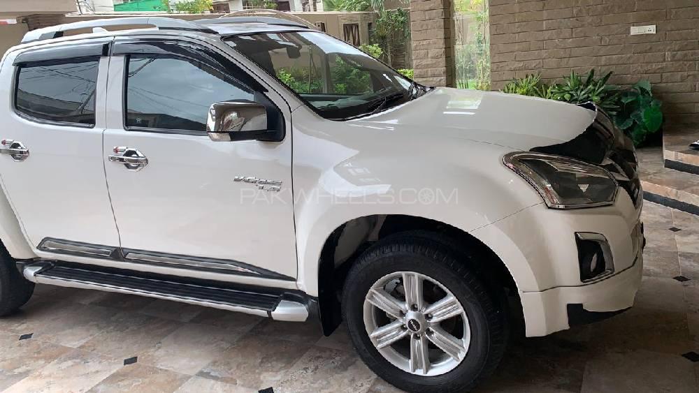 Isuzu D-Max 2019 for Sale in Karachi Image-1