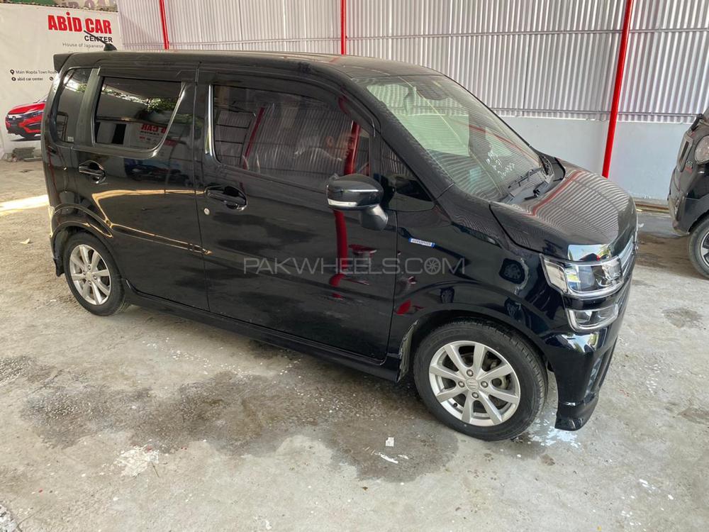 Suzuki Wagon R 2017 for Sale in Gujranwala Suzuki Wagon R 2017 for Sale in Gujranwala Image-12