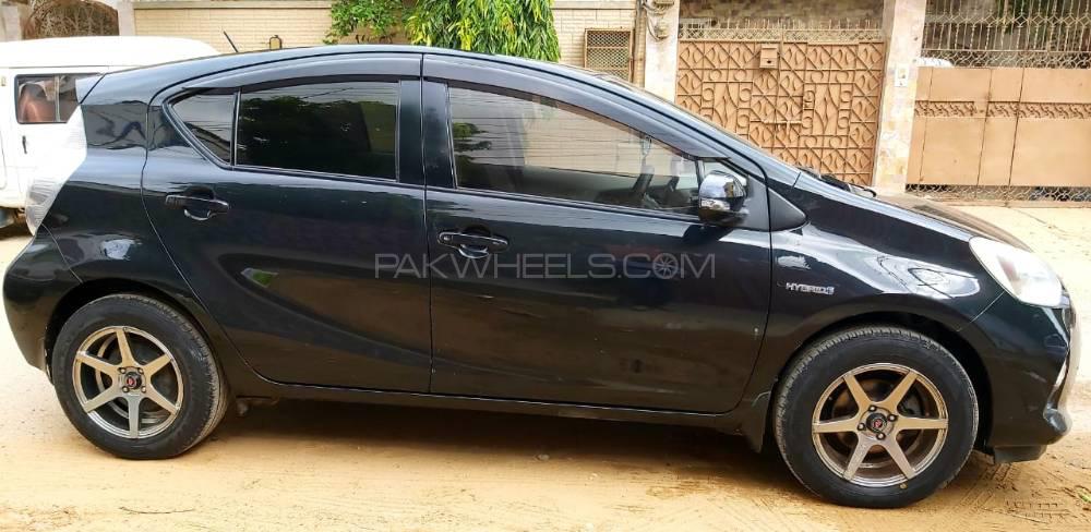 Toyota Aqua 2012 for Sale in Karachi Image-1