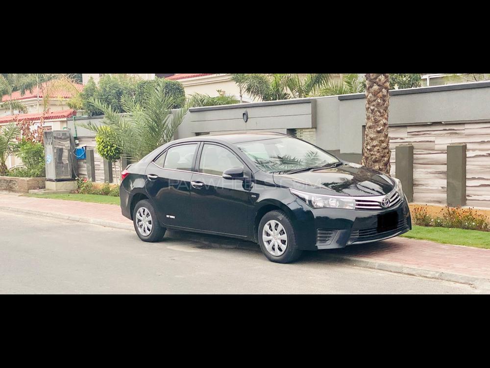 Toyota Corolla 2014 for Sale in Lahore Image-1