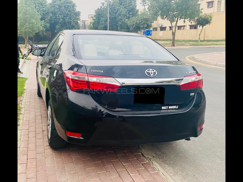 Toyota Corolla 2014 for Sale in Lahore Toyota Corolla 2014 for Sale in Lahore Image-6