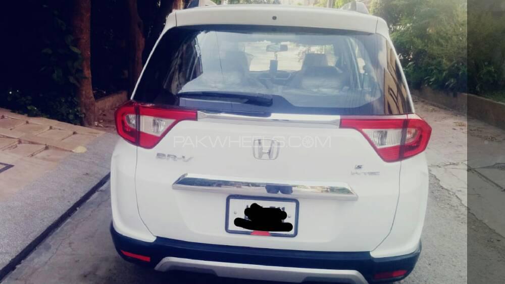 Honda BR-V 2018 for Sale in Lahore Honda BR-V 2018 for Sale in Lahore Image-6