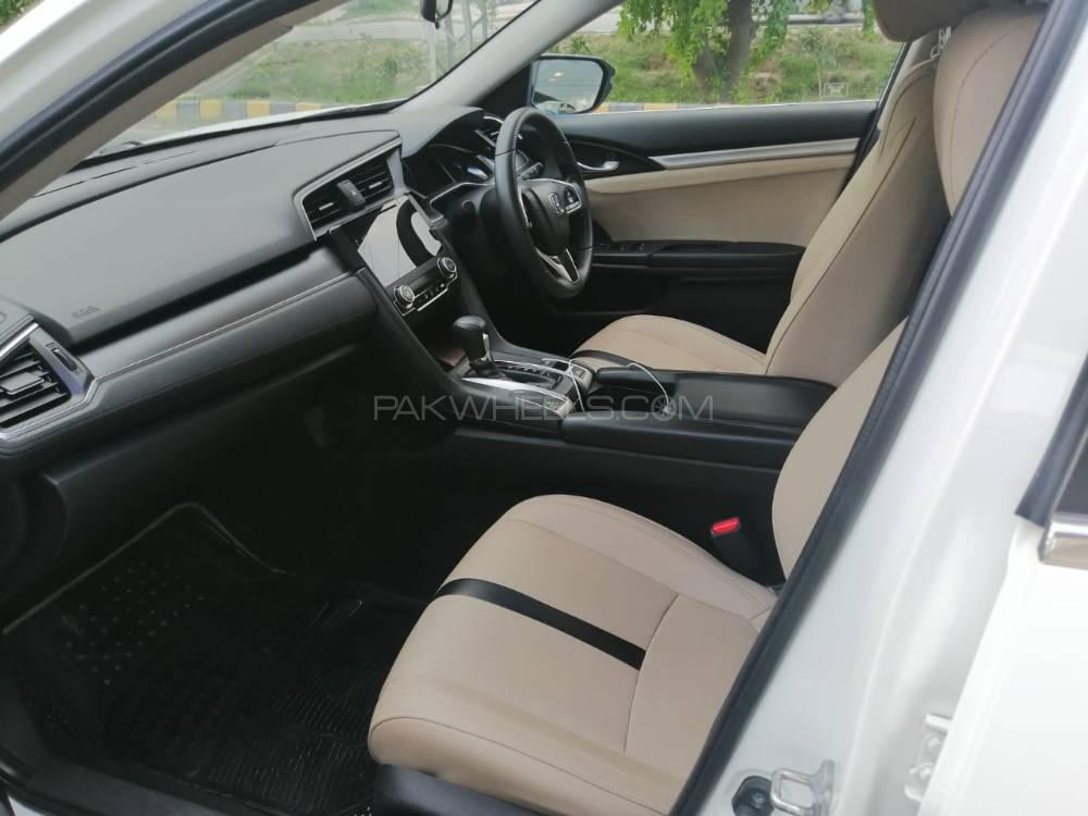 Honda Civic 2018 for Sale in Lahore Honda Civic 2018 for Sale in Lahore Image-6