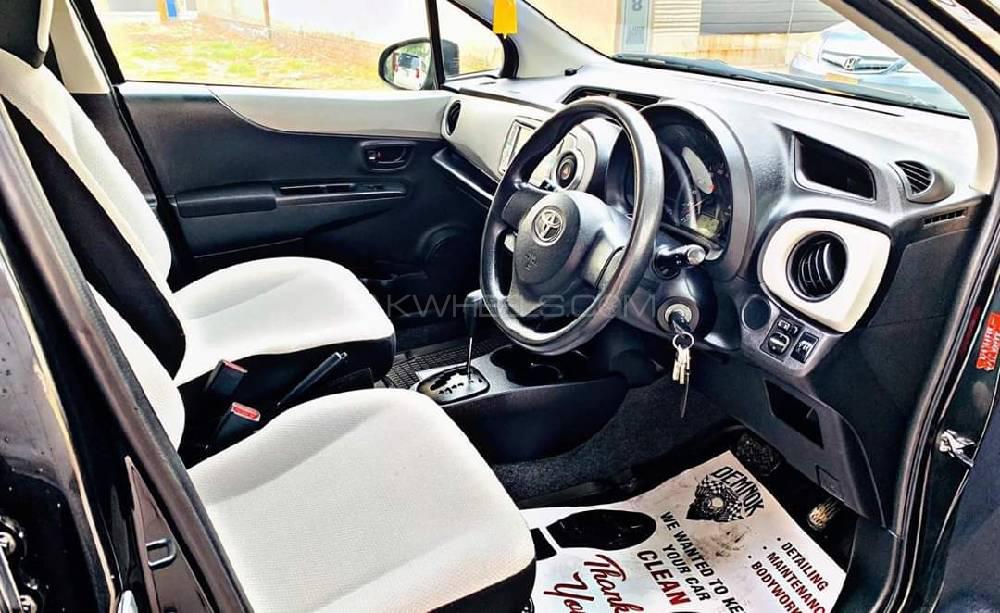 Toyota Vitz 2011 for Sale in Lahore Toyota Vitz 2011 for Sale in Lahore Image-7