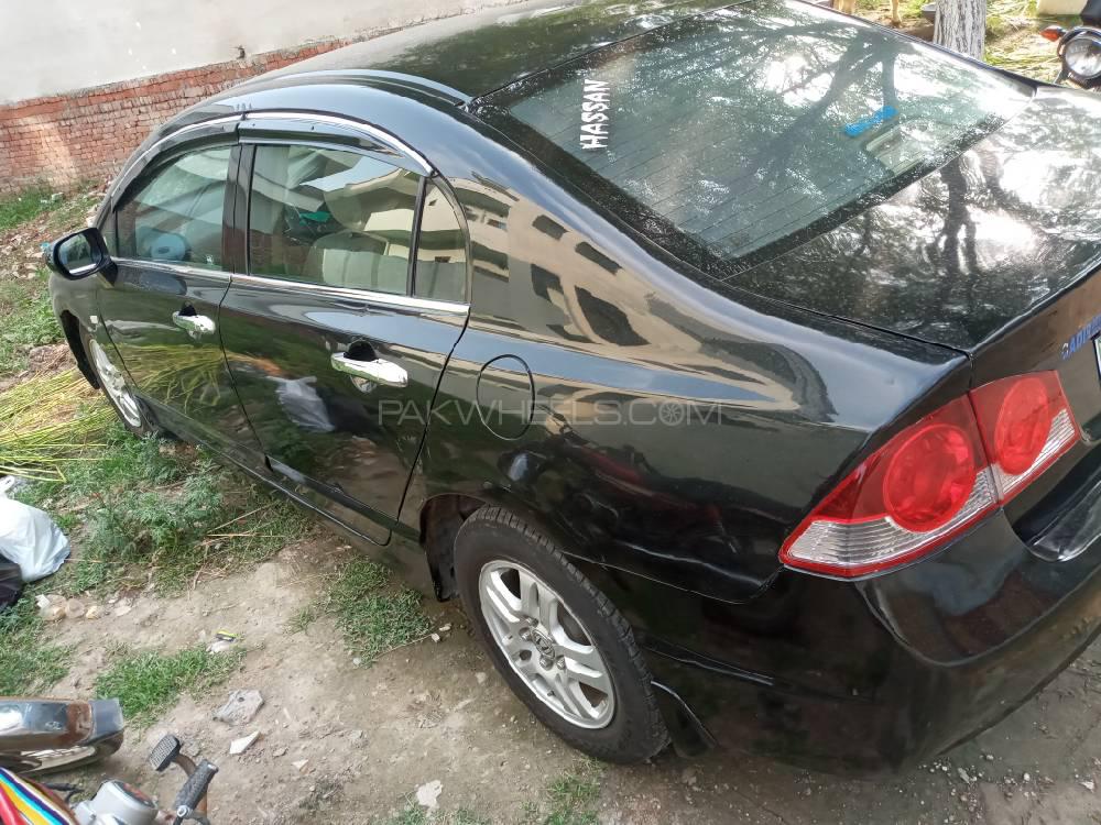 Honda Civic 2010 for Sale in Gujranwala Honda Civic 2010 for Sale in Gujranwala Image-3