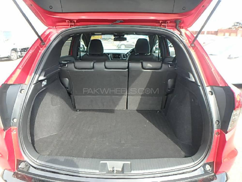 Honda Vezel 2018 for Sale in Lahore Honda Vezel 2018 for Sale in Lahore Image-3