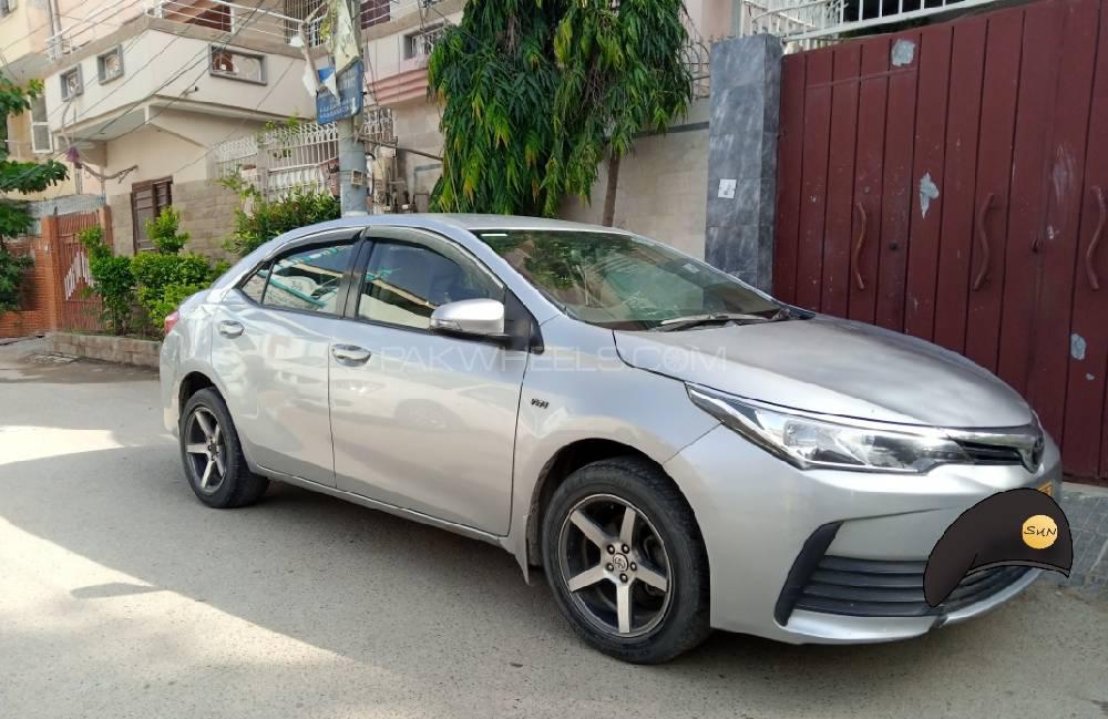 Toyota Corolla 2015 for Sale in Karachi Image-1