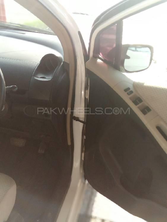Toyota Vitz 2007 for Sale in Mardan Toyota Vitz 2007 for Sale in Mardan Image-4