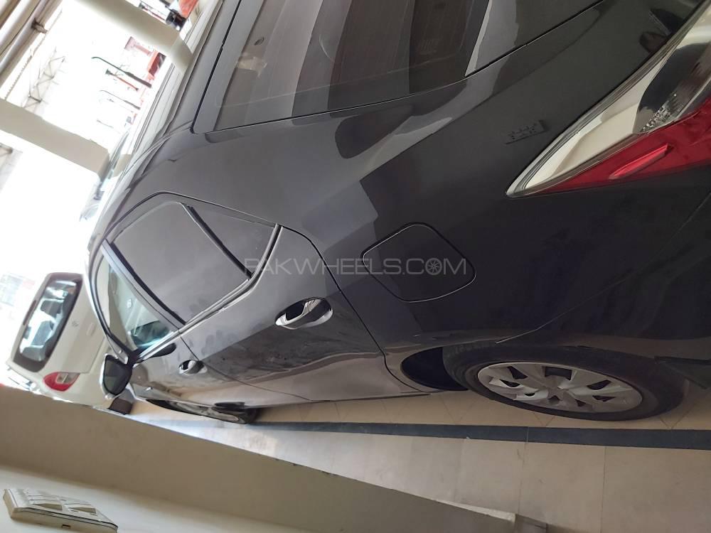 ٹویوٹا کرولا 2018 for Sale in حاصل پور ٹویوٹا کرولا 2018 for Sale in حاصل پور Image-6