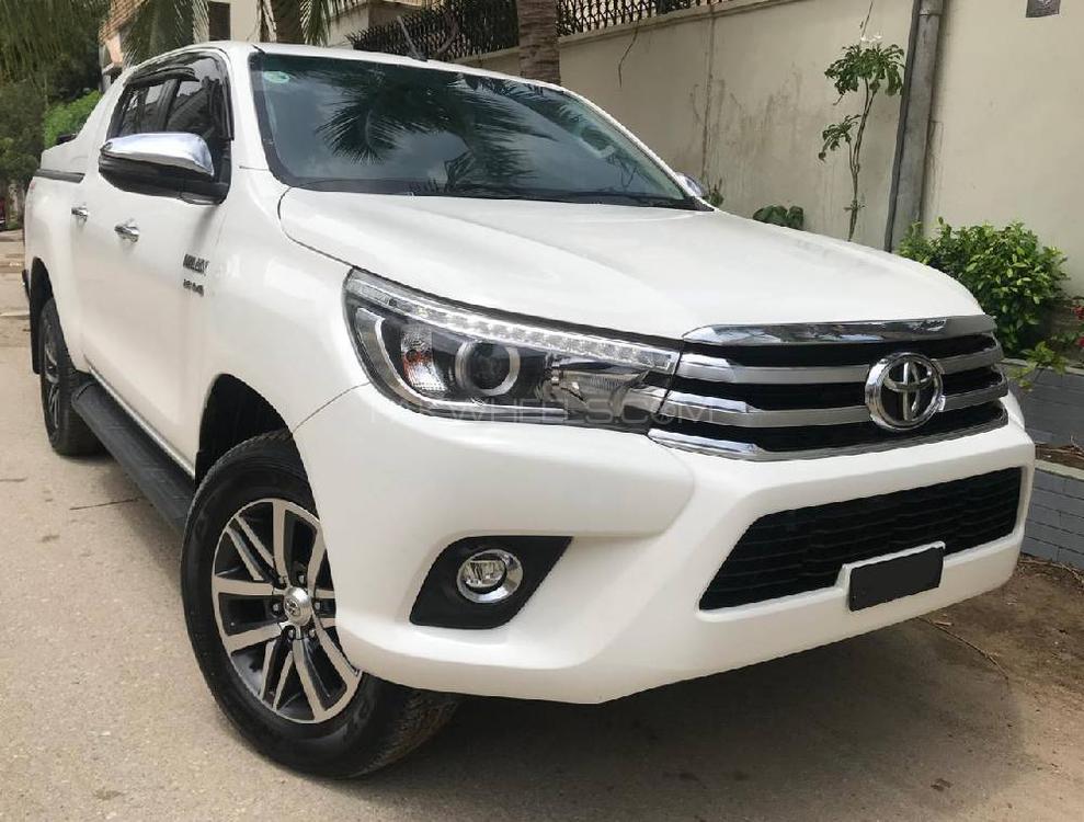 Toyota Hilux 2018 for Sale in Karachi Toyota Hilux 2018 for Sale in Karachi Image-8