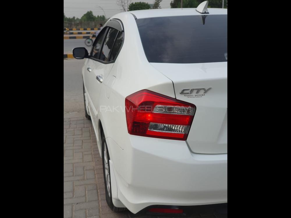 ہونڈا سٹی 2018 for Sale in کراچی ہونڈا سٹی 2018 for Sale in کراچی Image-7