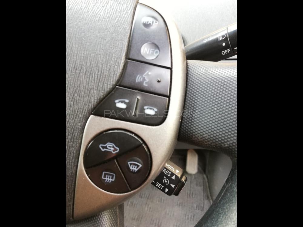Toyota Prius 2010 for Sale in Rawalpindi Image-1