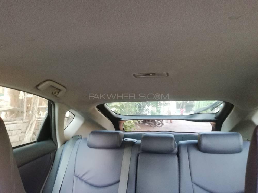 Toyota Prius 2014 for Sale in Lahore Toyota Prius 2014 for Sale in Lahore Image-3