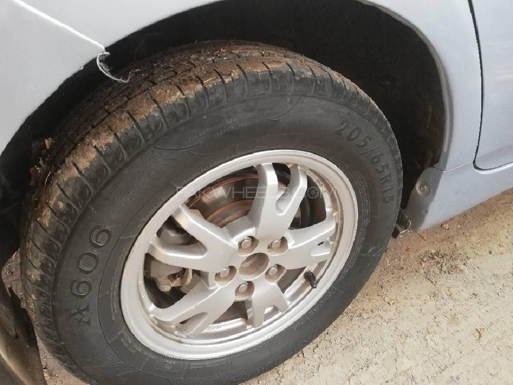 Toyota Prius 2014 for Sale in Lahore Toyota Prius 2014 for Sale in Lahore Image-10